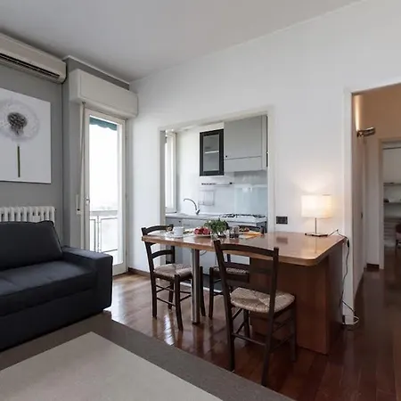 Foppa 37 Apartamento Milão